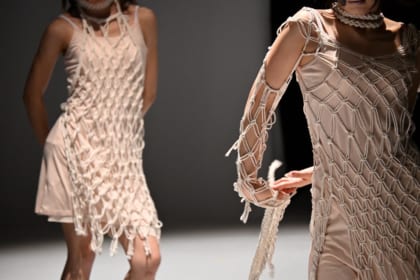 【協賛】多摩美術大学「テキスタイルパフォーマンス」